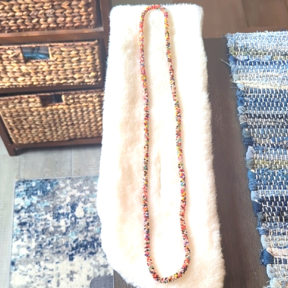 VTG 1920S, 30S STRING OF TINY BEADS 17in HANDMADE NECKLACE - Picture 5 of 5